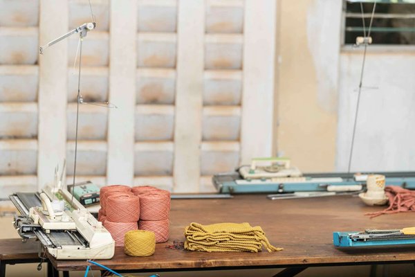 Quelle méthode pour développer une stratégie de contenu efficace pour un site e-commerce spécialisé en produits artisanaux ?